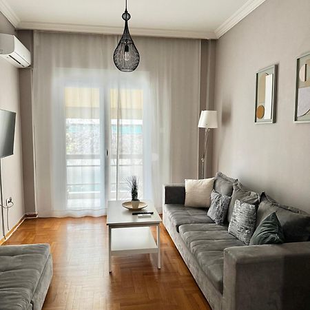 Vivian Modern Apartment Ateny Zewnętrze zdjęcie